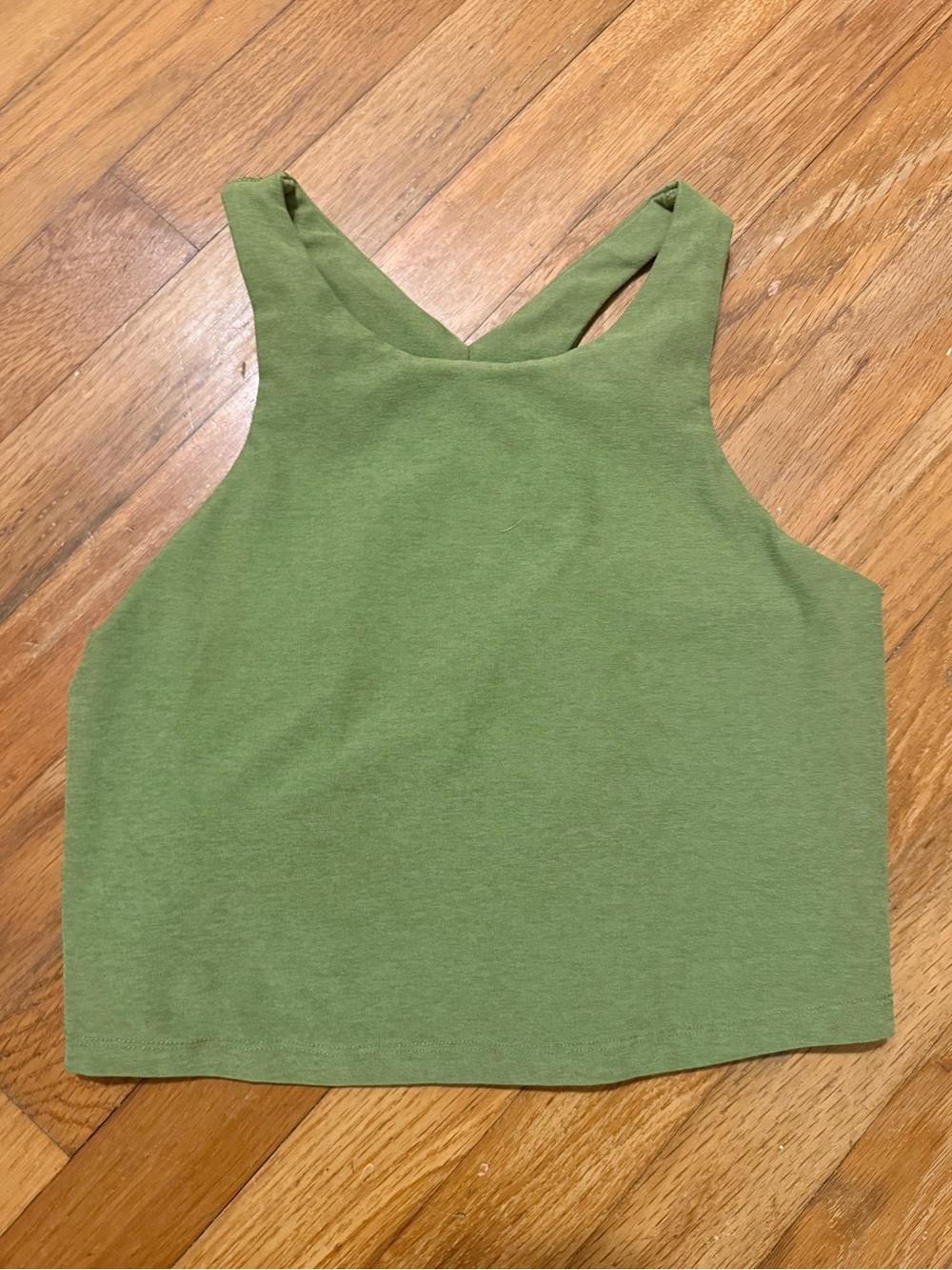 Beyond Yoga Focus Green Cropped Tank Built-In Bra